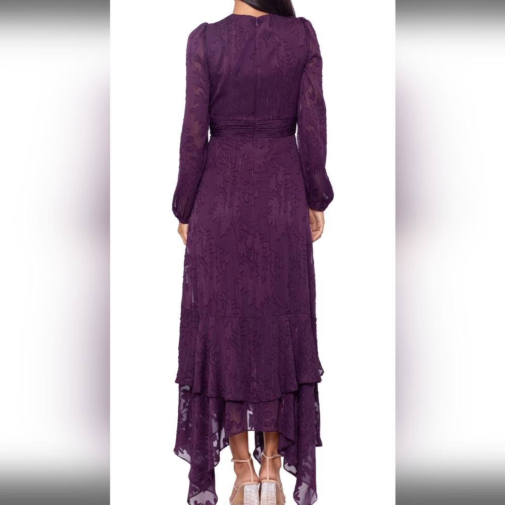 NWT XSCAPE | $268 Jacquard Long Sleeved Gown - Picture 2 of 3